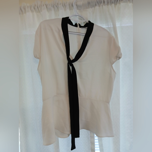 eva mendes for New York & Company Tops - Eva Mendes for New York & Company White and Black Blouse